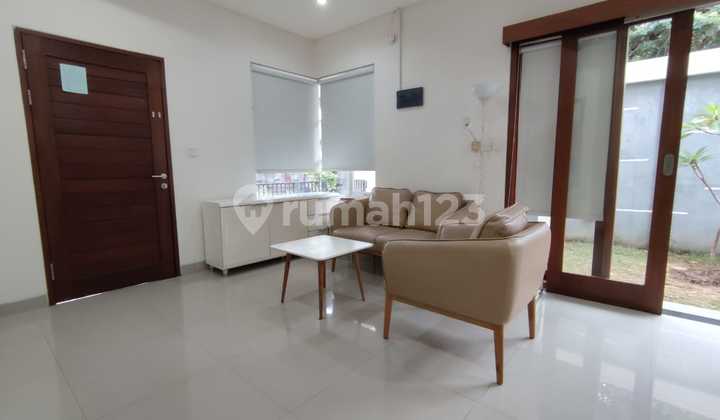 Two-Story House One Gate System Lower Jimbaran 2