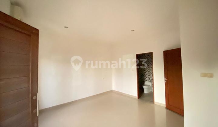 Rumah 2 Lantai Lingkungan One Gate System di Nusa Dua 2