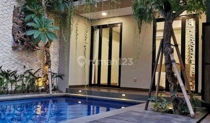 Villa Cantik 2 Lantai Lingkungan Nyaman di Nusa Dua Dekat Tol 2