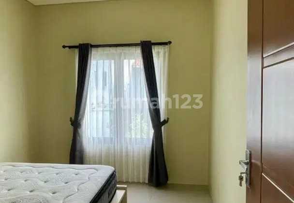 New 2-Story House in One Gate System Neighborhood at Taman Griya Jimbaran New 2-Story House in One Gate System Neighborhood at Taman Griya Jimbaran