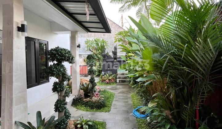 2-Story House in a Comfortable Environment at Mumbul Nusa Dua Near the Toll Road 2