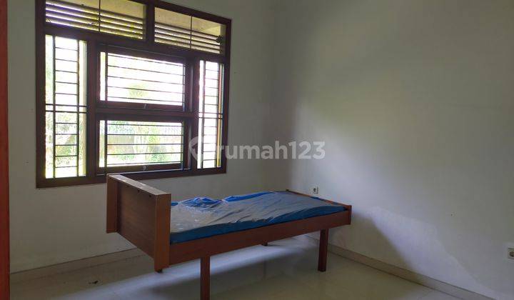 Rumah Luas 4 Kamar Tidur Di Perumahan Elit Tengah Kota Jember 2
