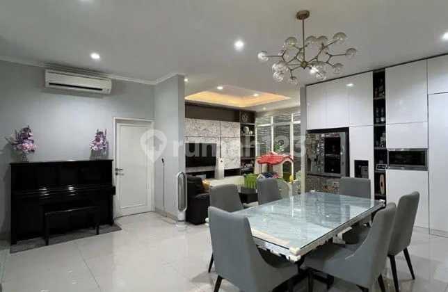 Rumah 2,5 Lantai Full Renovasi di Golf Lake Residence, Jakarta Barat