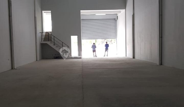 Warehouse for Rent in Duta Indah Sentoha Multipurpose Warehouse Complex, Tangerang City