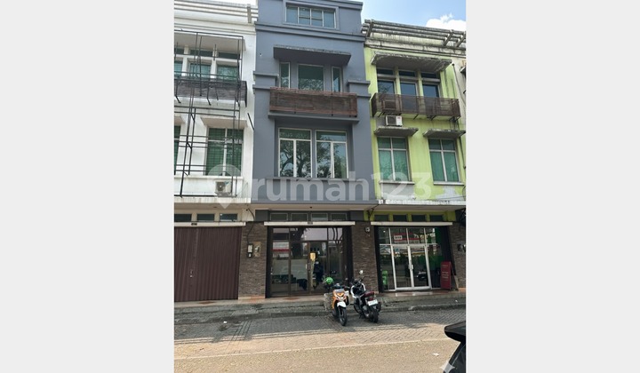 Ruko 3 Lantai Tol Boulevard, Bsd, Tangerang Selatan