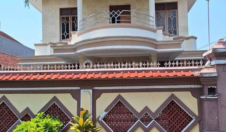 Rumah Mewah 2 Lantai Werkudara Gianyar Bali 1