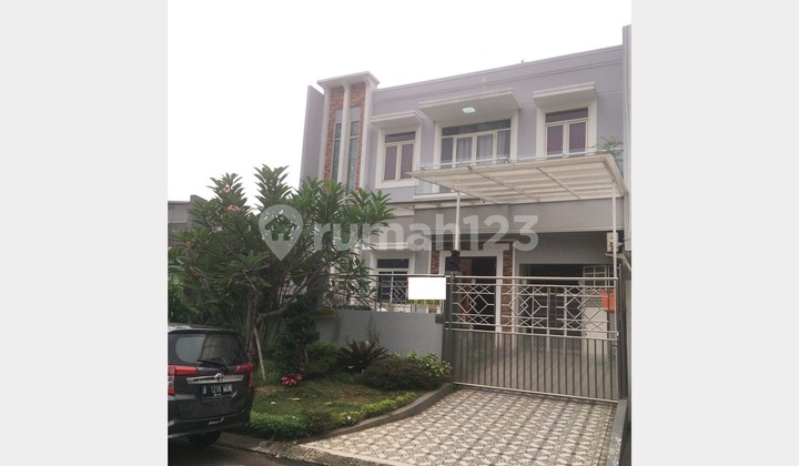 Rumah 2 Lantai di Phg Pondok Hijau Golf Sapphire Gading Serpong, Tangerang