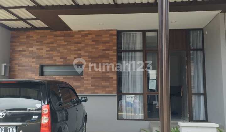 Disewakan Rumah 2 Lantai di Cluster Dakota Type Datura Suvarna Sutera, Tangerang 2