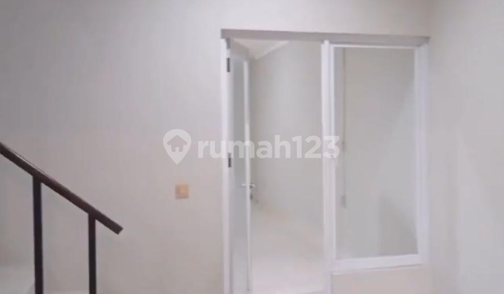 Cheapest Good 2-Story House in Premier Park Modernland, Tangerang 2