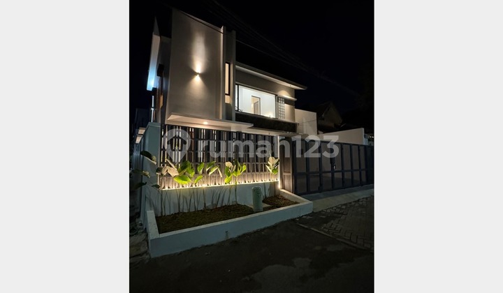 Minimalist House with Modern Design in Kencana Loka Bsd, South Tangerang