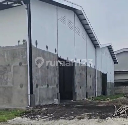 Pabrik di Kawasan Industri Balaraja Barat, Tangerang