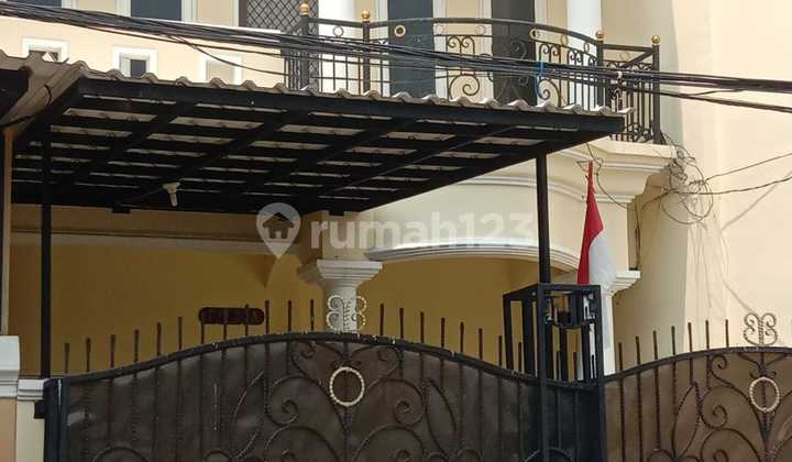 Rumah 3 Lantai di Kosambi Baru Duri Kosambi, Jakarta Barat