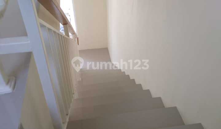 Grand Duta House Economically Priced Exclusive Strategic Location 2