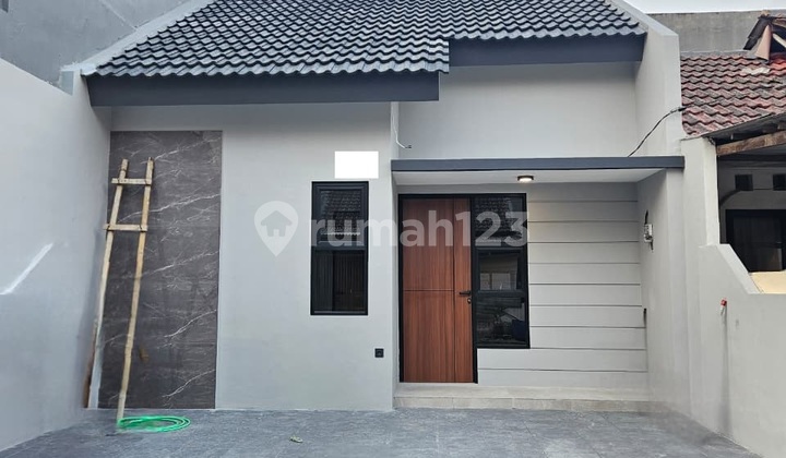 Rumah Cantik Baru Renovasi, Siap Huni di Catalina Gading Serpong, Tangerang 2