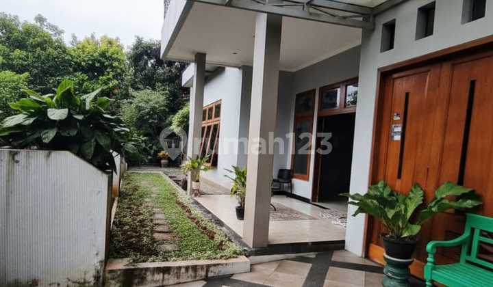 Dijual Rumah Mewah di Warung Buncit, Jakarta Selatan Dijual Rumah Mewah di Warung Buncit, Jakarta Selatan