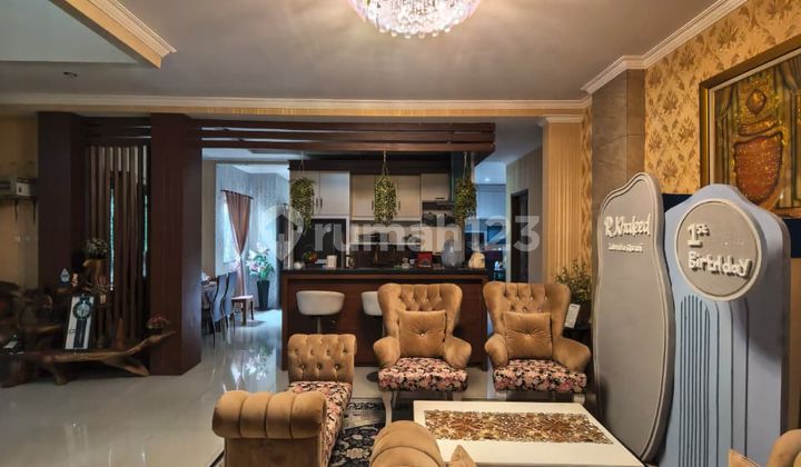 Rumah 2 Lantai di Jagakarsa, Jakarta Selatan