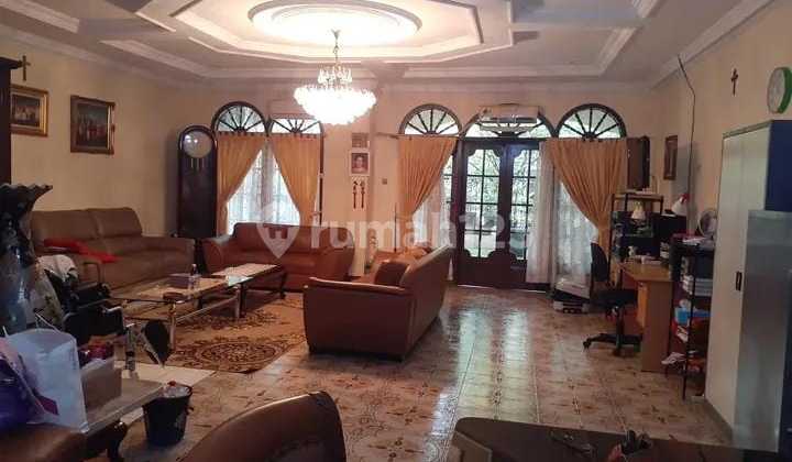 Dijual Rumah Komersial Tebet Jakarta Selatan