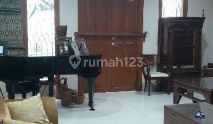Dijual Rumah 2 Lantai Siap Huni Komplek Bintaro, Pesanggrahan