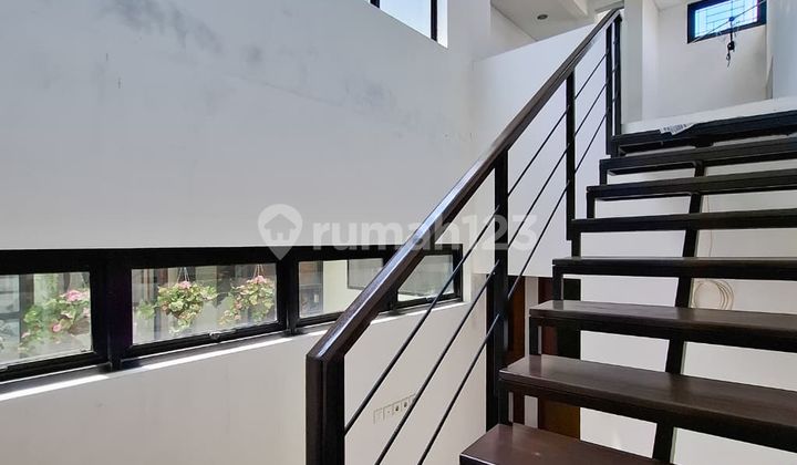 For Sale Cilandak Exclusive Townhouse Luxurious Materials 2