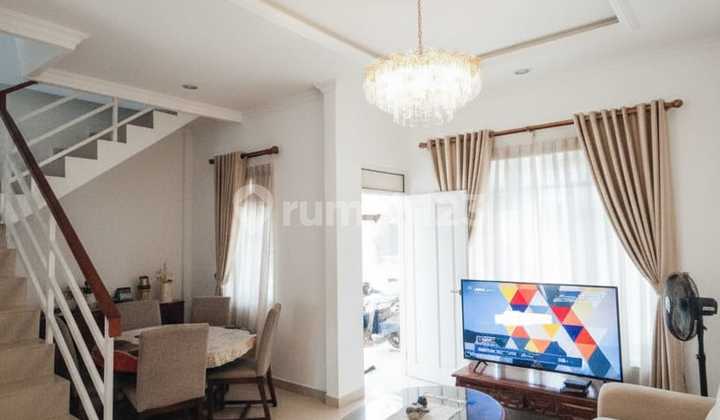 For Sale 2-Story Ready-to-Occupy House in Sector 5 Bintaro Jaya 2