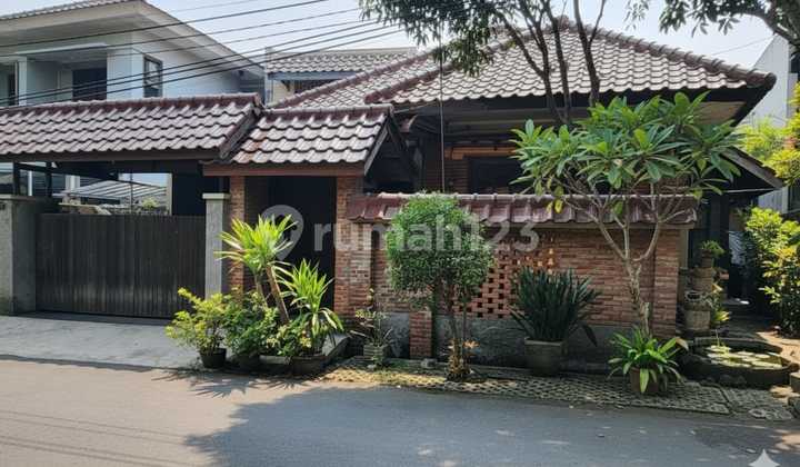 Dijual Rumah Terawat di Tanah Kusir, Jakarta Selatan