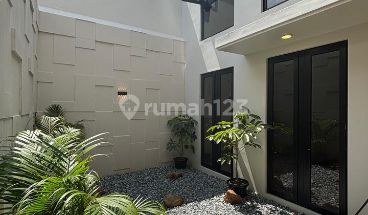 For Sale Brand New Exclusive Modern Tropical