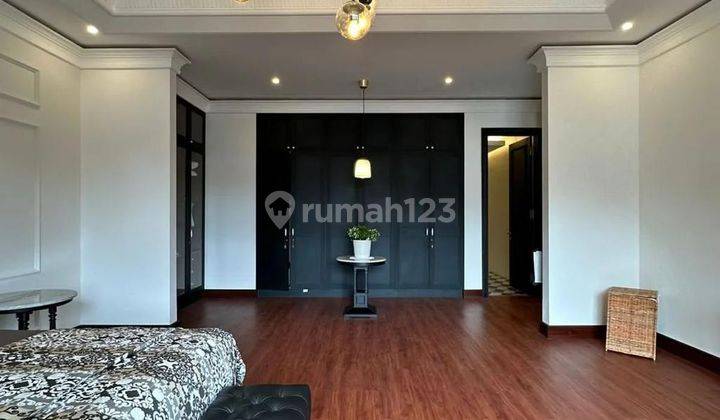 For Sale Turun Harga Luxurious American Classic Fully Furnished Kemang Jakarta Selatan 2