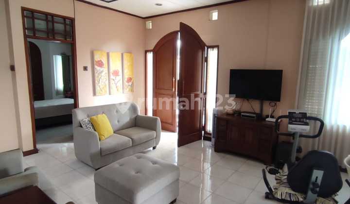Dijual Rumah Mewah Bintaro Jaya Sektor 2 Pondok Ranji, Tangerang Selatan 2