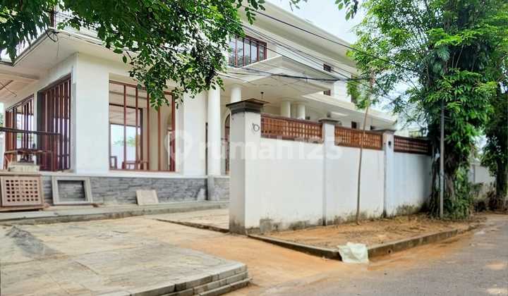 For Sale Brand New Fully Furnished House At Kemang