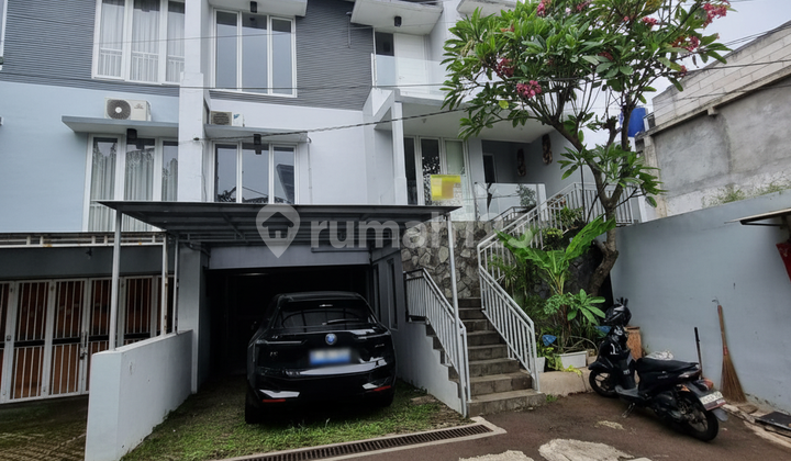 3-Story House Inside Townhouse Cilandak South Jakarta