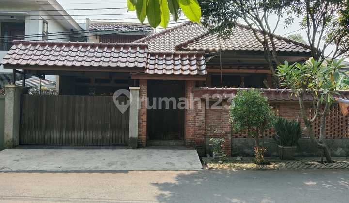 Dijual Rumah Terawat di Tanah Kusir, Jakarta Selatan 2