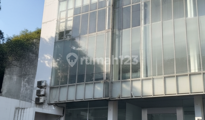 Dijual Gedung Komersial 4,5 Lantai di Tanah Kusir, Kebayoran Lama - Jakarta Selatan Dijual Gedung Komersial 4,5 Lantai di Tanah Kusir, Kebayoran Lama - Jakarta Selatan