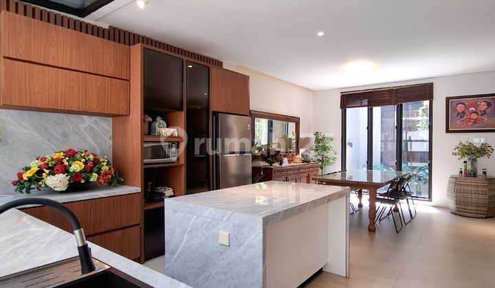 Dijual Rumah Cilandak Exclusive Townhouse Material Mewah