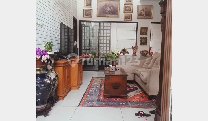 Dijual Rumah 3 Lantai Lokasi Strategis Area Bintaro Dijual Rumah 3 Lantai Lokasi Strategis Area Bintaro
