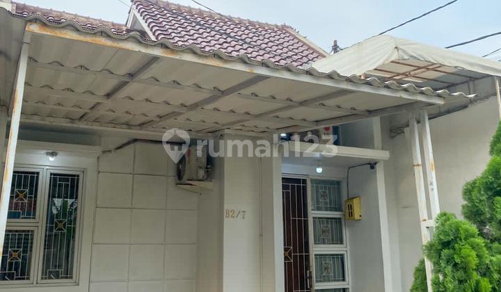 Dijual Rumah Dalam Komplek Area Ciputat Tangerang Selatan