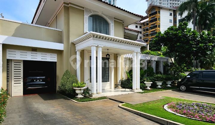 For Sale: Luxury House di Permata Hijau, Jakarta Selatan