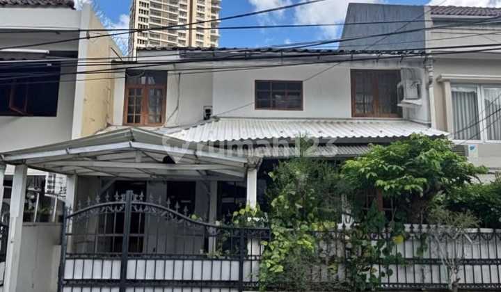 For Sale House in Pondok Indah