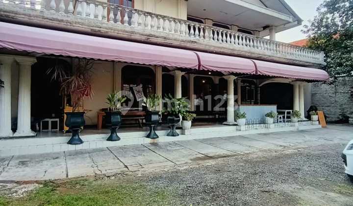 Rumah Hitung Tanah di Bawah NJOP di Jalan Utama Kemang, Bonus Rumah Siap Huni.