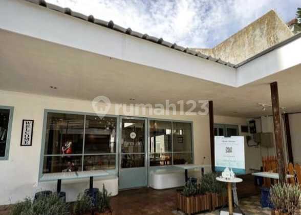 For Rent House in Super Prestigious Location - SCBD Area, South Jakarta For Rent House in Super Prestigious Location - SCBD Area, South Jakarta