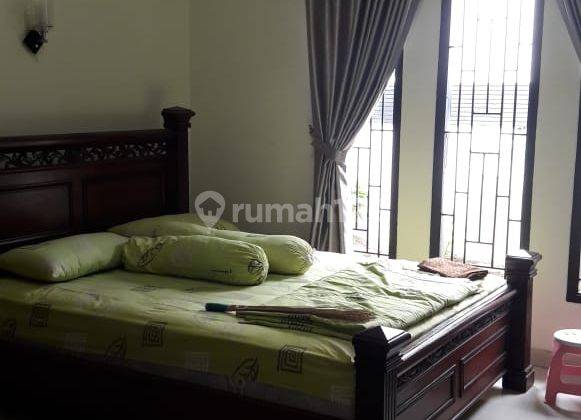 Rumah Bagus Semi Furnished SHM di Cimahi 2