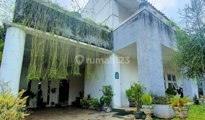 Rumah 2 Lantai Estetik Bergaya Art Deco Komplek Arco Depok  1