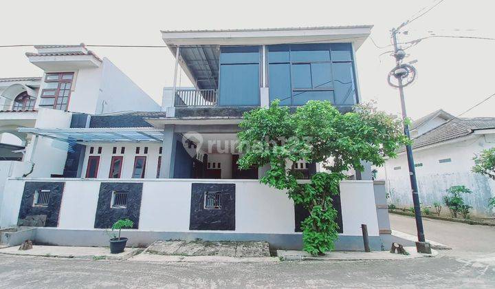 Villa Nusa Indah Rumah 3lantai Luas 200m Gunung Putri Bogor  1