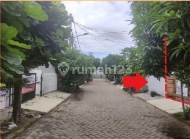 Comfortable and Safe Minimalist Residence in Bogor Regency 2