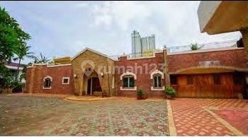 Rumah Siap Huni, Lokasi Strategis dan Nyaman 2