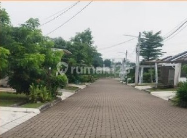 Rumah Hunian Minimalis Jalan di Depan Luas di Kota Bekasi 2