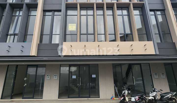 Northridge Business 3-Storey Shop House Highly Strategic Location