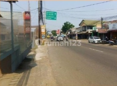 2-Story Shop House in a Strategic Location in Cibinong Bogor 2