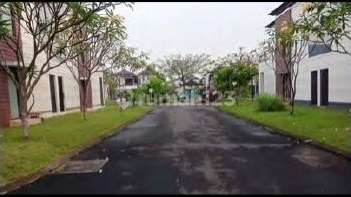 Hunian Modern 2 Lantai Nyaman dan Aman di Daerah Cluster 2