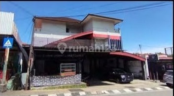 Strategic and Spacious Shop House in Balikpapan 2