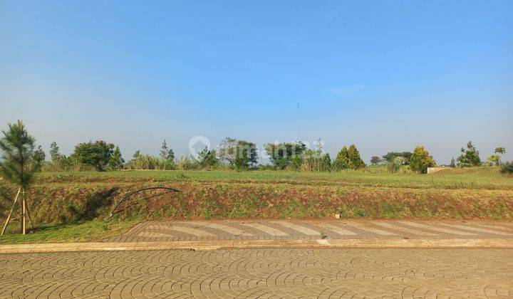 Kavling Golf Kota Baru Parahyangan 2